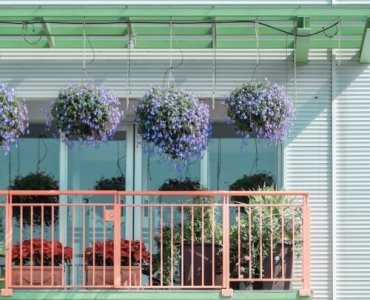 Dein Balkon, deine Wohlfühloase: Gemütliche Sitzplätze für kleines Geld