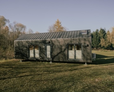 Tiny House oder Modulhaus? Wie man die richtige Wohnlösung für den eigenen Alltag findet.