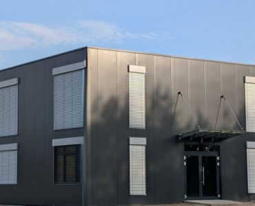 Containerbauweise: Kann aus einer Stahlkonstruktion ein sicheres Gebäude werden?