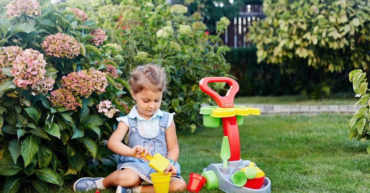 Drehspaß im Garten: Fantasievolle Karussell-Ideen für Kinder zum Selbermachen