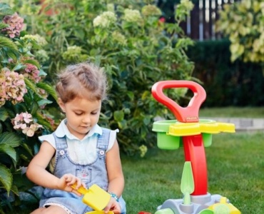 Drehspaß im Garten: Fantasievolle Karussell-Ideen für Kinder zum Selbermachen