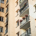 Schluss mit Krach: So wird deine Wohnung im Mehrfamilienhaus zur Ruheoase